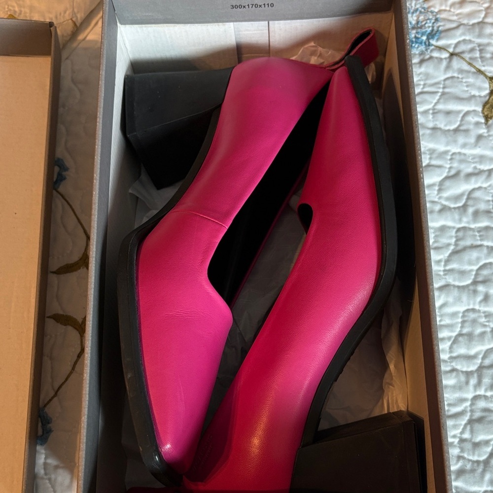 Vagabond Edwina Leather Hyper-Pink Block Heel Pumps Size 39 - Picture 10 of 10